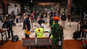 Mulai Hari Ini WNA Dilarang Masuk ke Indonesia