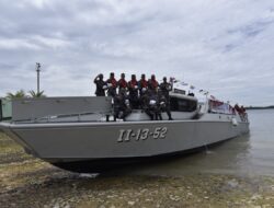 Waaslog Kasal Serahkan 1 Unit Combat Boat “Made in Batam”, Dukung Giat di IKN